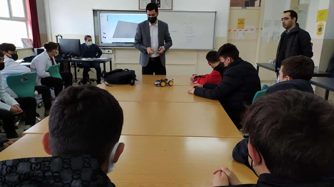 Altınova Ortaokulu Öğrencilerine Alan Bilgilendirmeleri Yapılmıştır